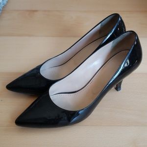 Bally pointed toe black patent heel